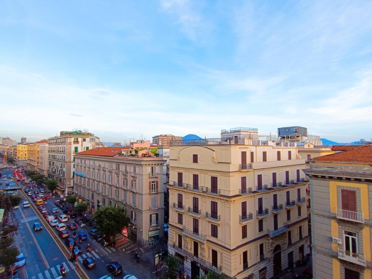 Апартаменты Bnb Al Centro E Meglio, Napoli Экстерьер фото